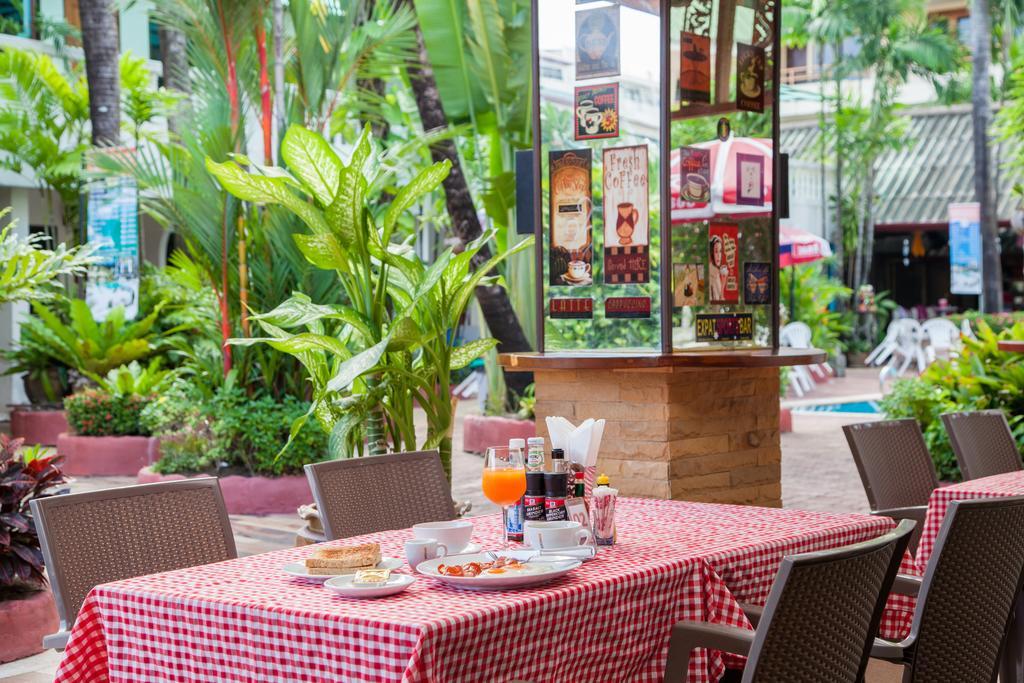 The Expat Hotel Patong Ngoại thất bức ảnh
