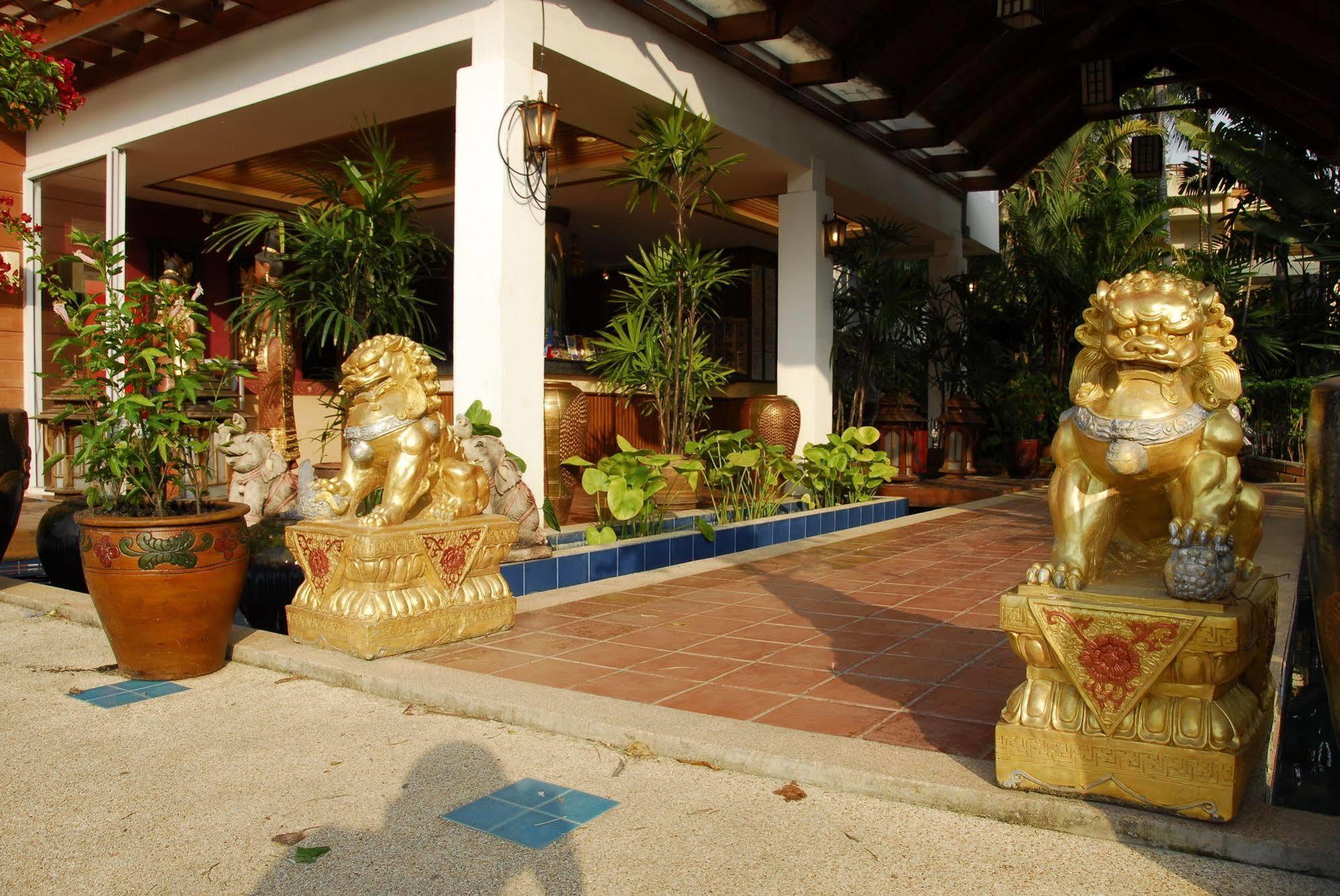 The Expat Hotel Patong Ngoại thất bức ảnh
